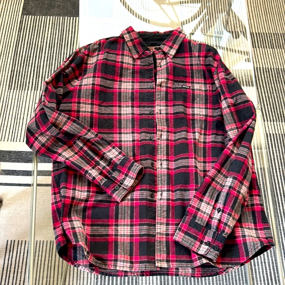 Brixton Other - Brixton Long Sleeved Flannel in Red/Gray/Black
